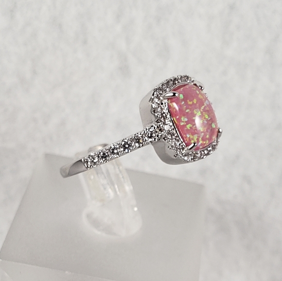 18k Pink Opal Ring - Picture 2 of 8